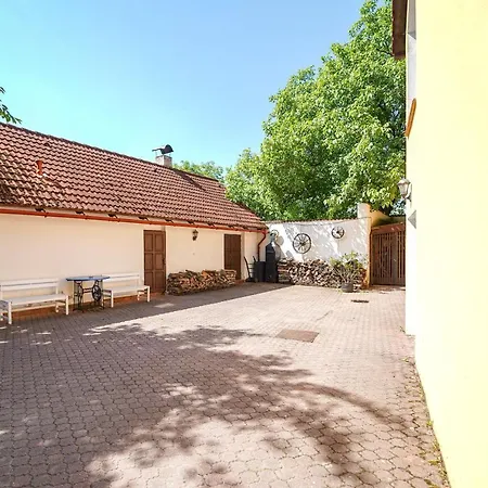 Landsted Kokorin Vysoka (Melnik)